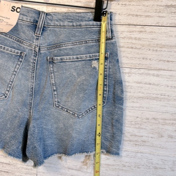 SO Super High Rise Boyfriend Shorts | SIZE 3/26W - Picture 6 of 7